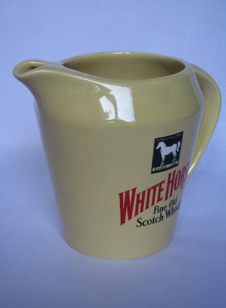 Diverses: Wasserkrug White Horse - 197? - mge-shop