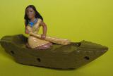 Kunststoff-Figur: Pocahontas im Boot (McDonalds - Pocahontas) - 1995 - mge-shop